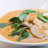 Thai red chicken curry